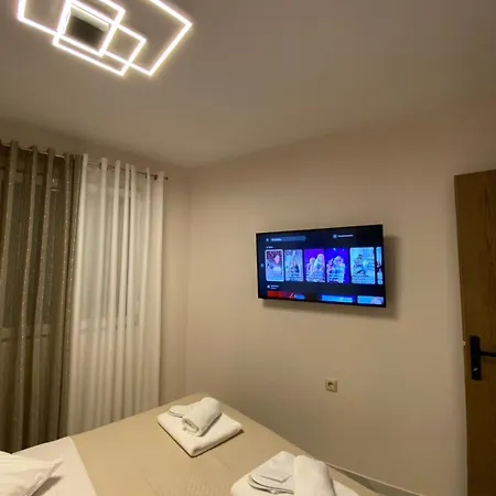 Apartment Andry's Living 5 By 8essentially Lefkada City