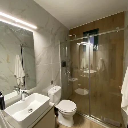Andry's Living 5 By 8essentially Apartment Lefkada City